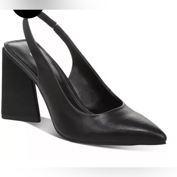 Bar III NWOB Black Sling Back Triangle Block Heels - Picture 1 of 8